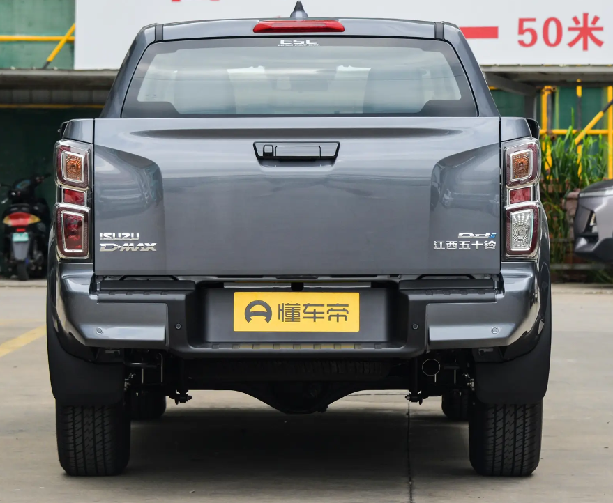 2023 Isuzu D-MAX